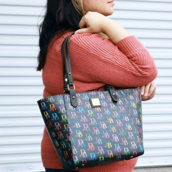 NWT Dooney Bourke Db75 It Zip Top Black Multi Coated Canvas Tote - Picture 5 of 11